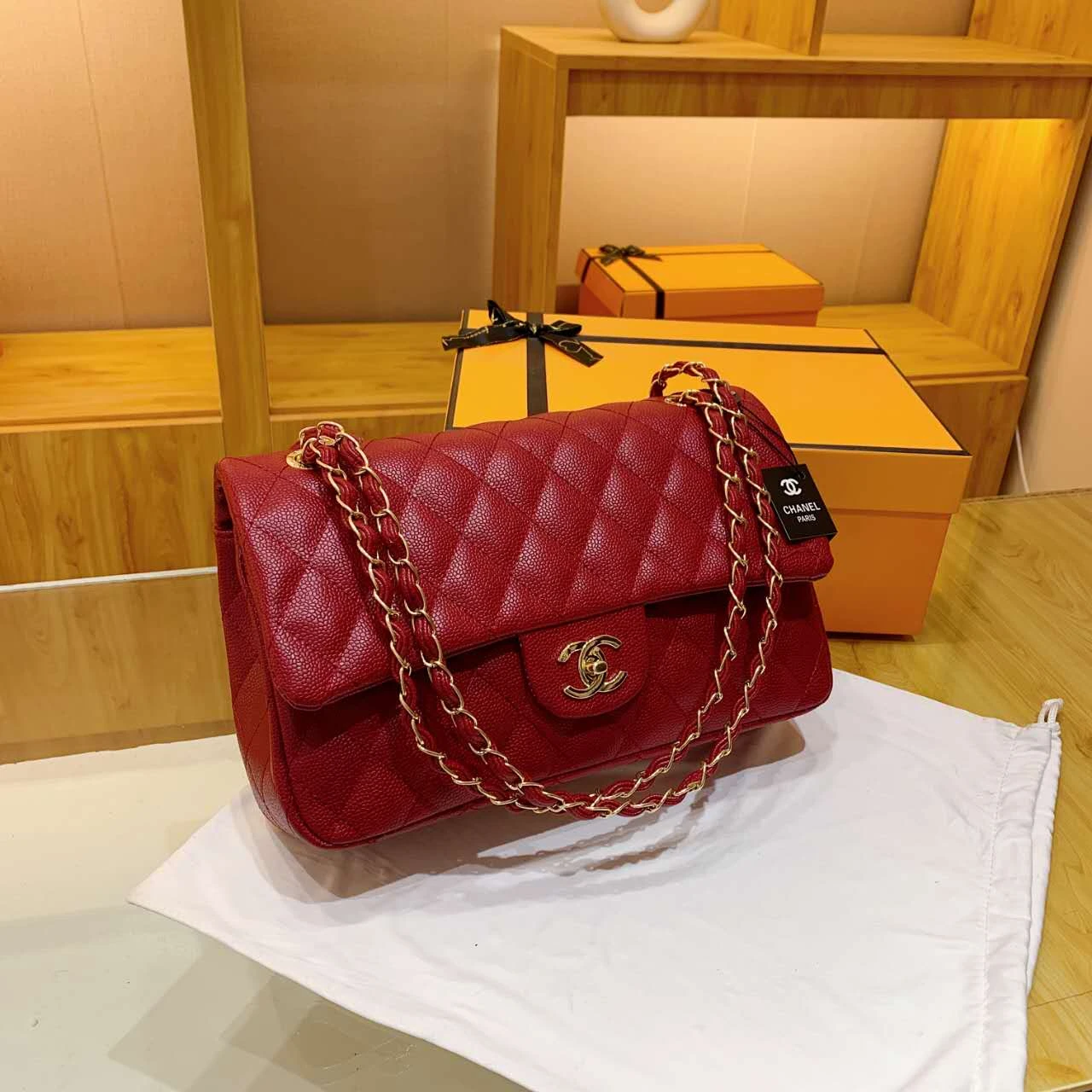 Sac Chanel CF moyen à chaîne
